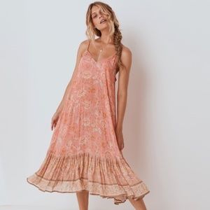 Spell's Seashell Strappy Midi Dress/  NWT SM